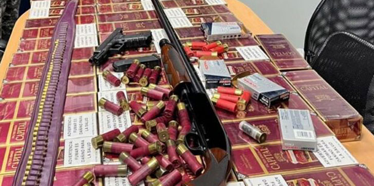 La policía le ocupa miles de cigarrillos de contrabando a un hombre en Constanza