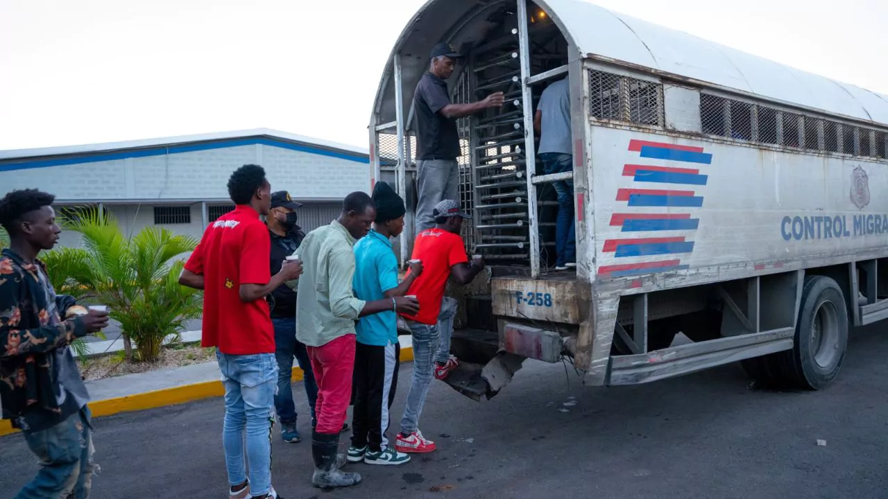 DGM dice se deportaron más 31 mil haitianos durante operativos realizados en enero