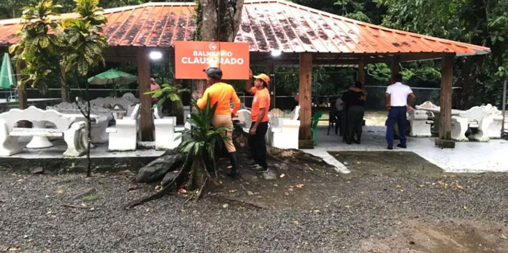Realizan operativo de clausura de ríos y balnearios en Monseñor Nouel ante alerta roja