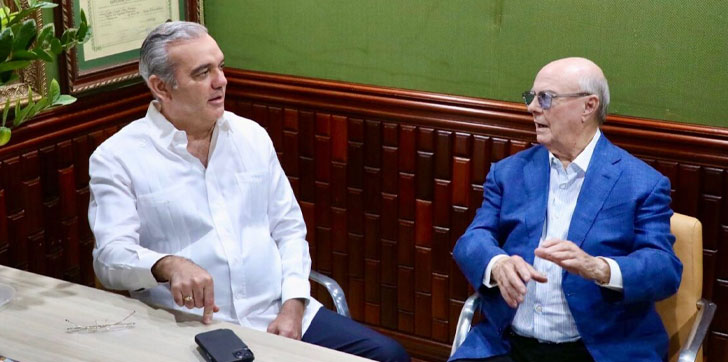 Presidente Abinader e Hipólito socializan estrategias para hacer frente a la crisis haitiana