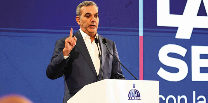 Fuerte advertencia de Luis Abinader: “Si quieren hacer campaña, deberán dejar sus cargos”
