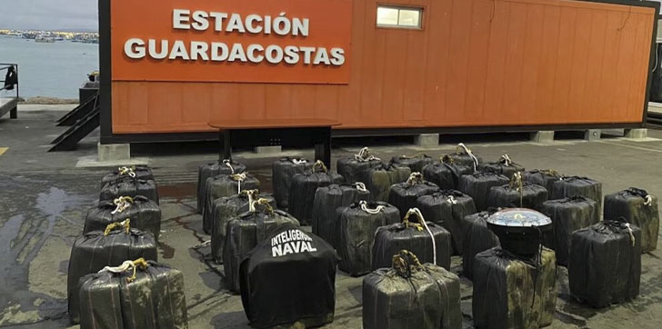 Armada de Ecuador incautó más de diez toneladas de cocaína en altamar