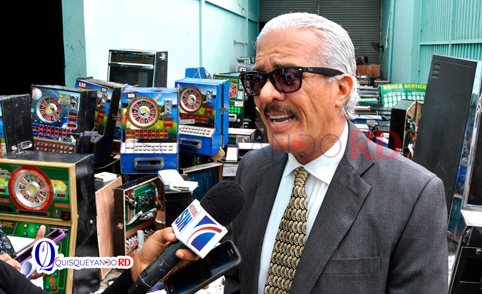 Exdirector de Casinos confiesa delitos, devuelve $20 millones e involucra a exministro