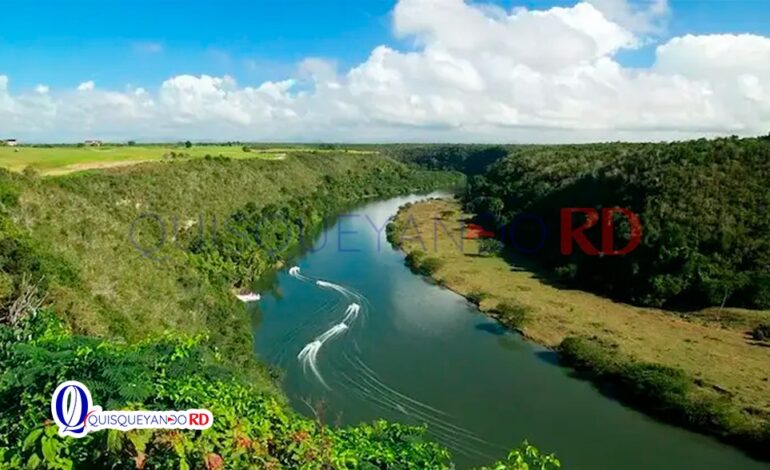 Río Yaque del Norte arrastra a un agricultor haitiano en Santiago: continúa la búsqueda