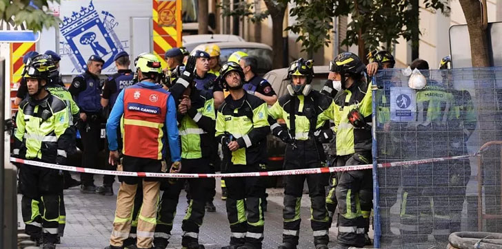 Al menos cuatro muertos por derrumbe de un edificio en Madrid
