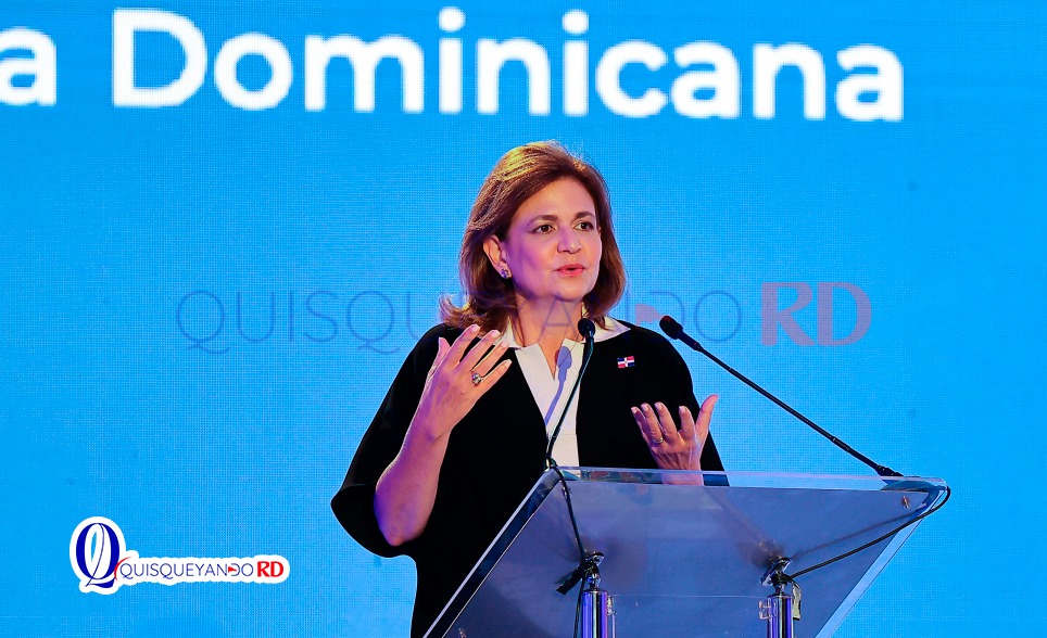 Raquel Peña resalta la influencia de Salomé Ureña en el Día Nacional del Poeta