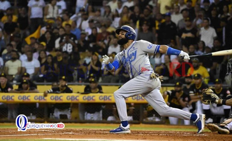 Licey sobrevive con triunfo frente a las Águilas