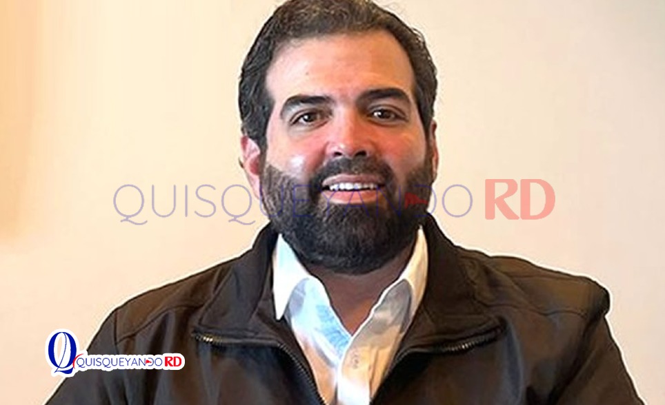 Rafael Martínez Hazim Se Entrega en la Procuraduría y Queda Bajo Arresto por Caso Senasa