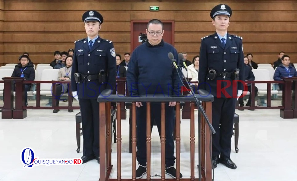 China aplica pena de muerte a exbanquero involucrado en sobornos por US$156 millones