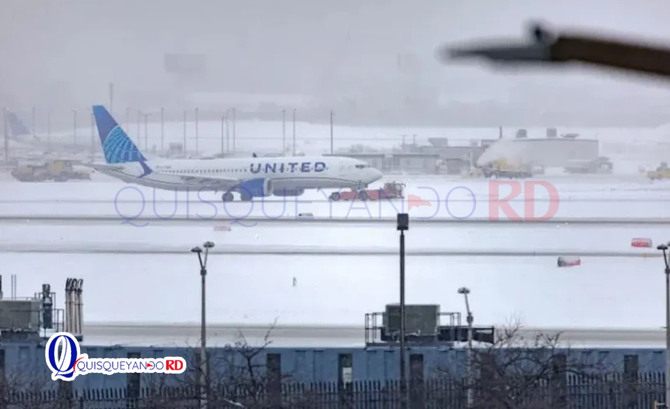 Clima invernal provoca la cancelación de cientos de vuelos en Estados Unidos