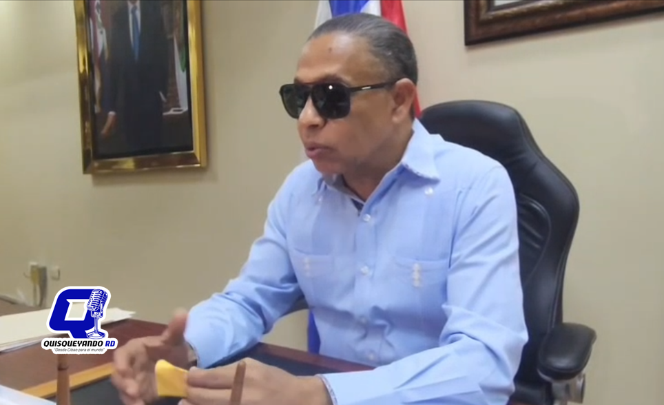 Alcalde Alex Díaz llama al diálogo para evitar huelga de 48 horas en SFM