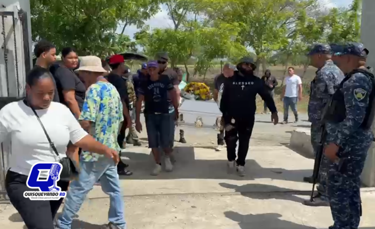 Dan último adiós a “El Mello” bajo fuerte dispositivo policial tras morir durante operativo en Santiago