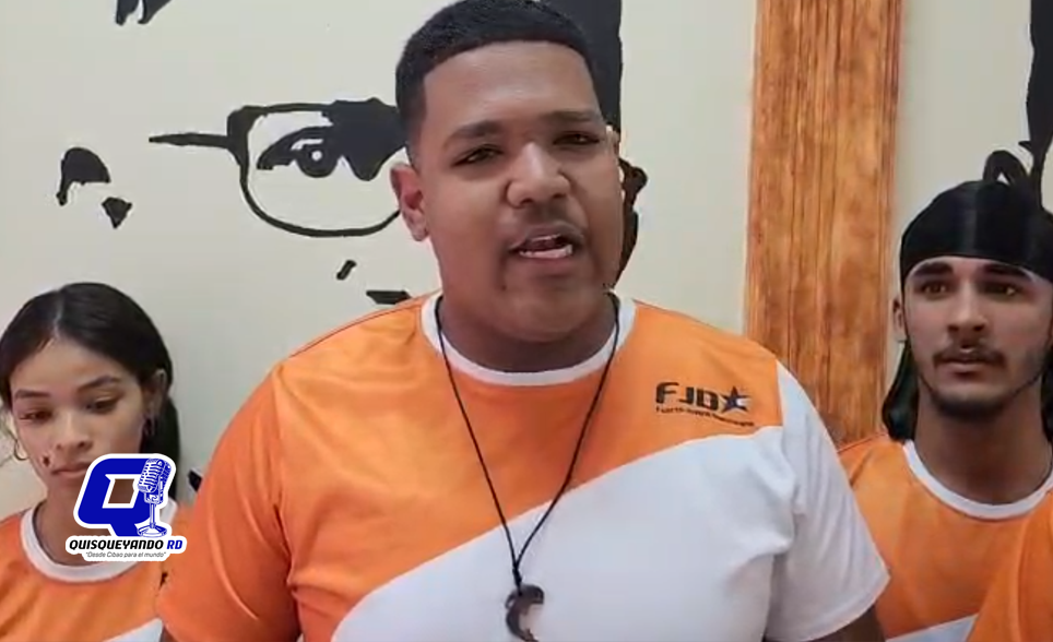 ¡FJD solicita al presidente Abinader una nueva ambulancia para la UASD-SFM!