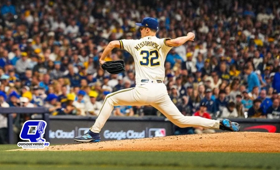 ¡Histórico! Los Cerveceros ganan el Juego 1 y vuelven a celebrar una victoria en la Serie Mundial tras 44 años